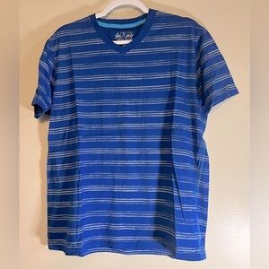 blue striped short sleeve tee